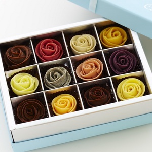 ❤可可府❤12入藏愛玫瑰花巧克力禮盒